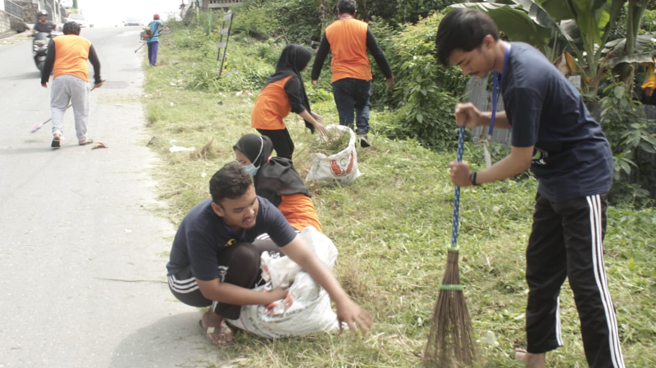 KBM (kerja bakti masal)