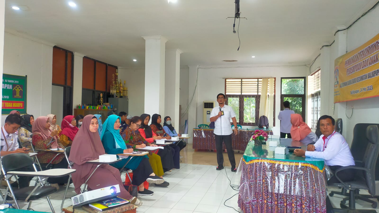 PEMBINAAN PERLINDUNGAN PEREMPUAN DAN ANAK